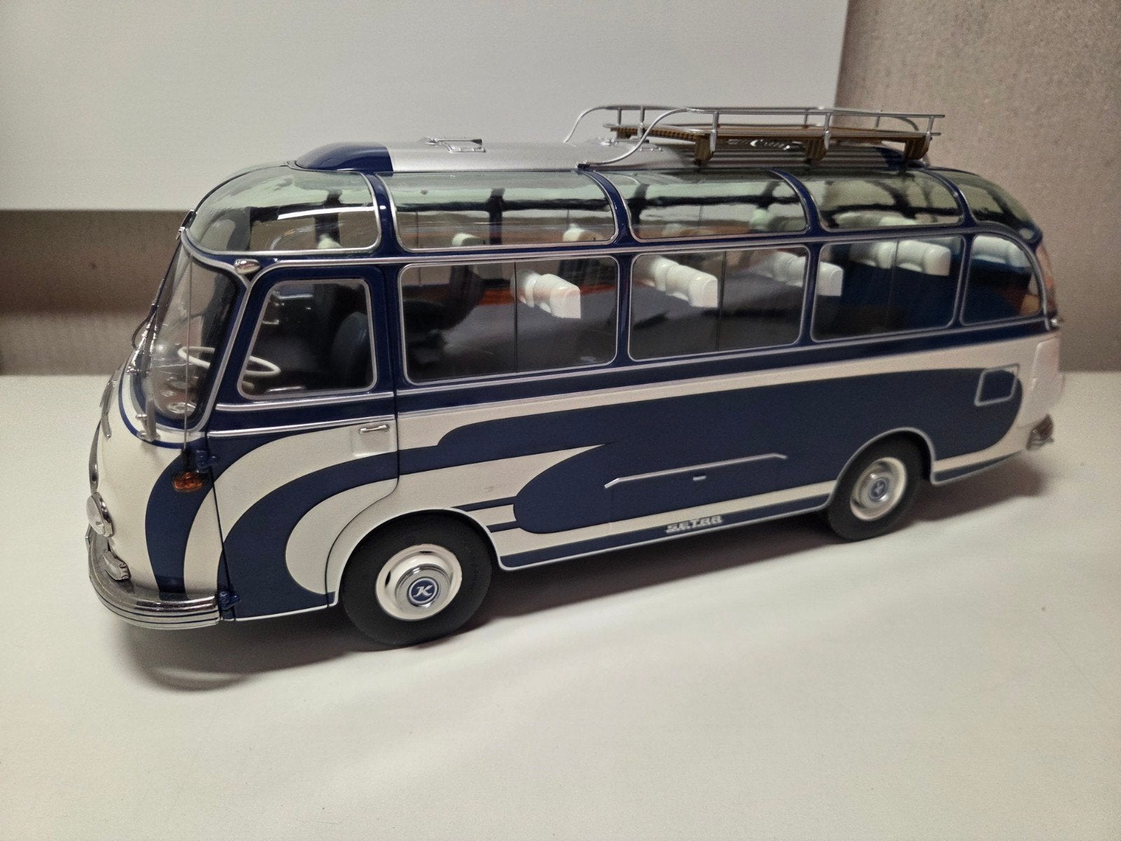 Schuco Setra S6 Kässbohrer 1954, Ophalen of Verzenden, Zo goed als nieuw, Overige merken