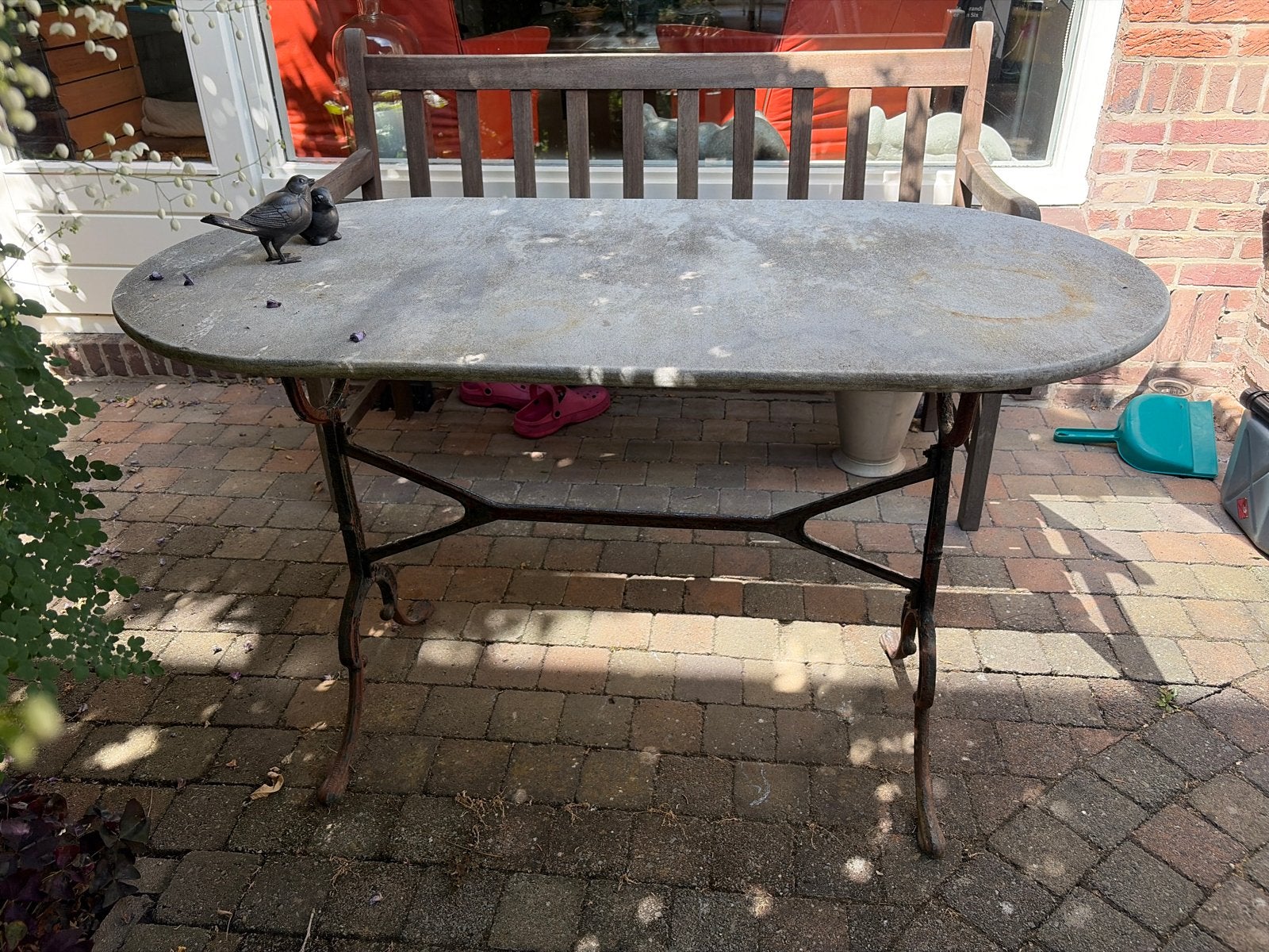 Tuintafel, bistro tafel marmer met gietijzeren onderstel, Ophalen, Gebruikt, Ovaal, Overige materialen