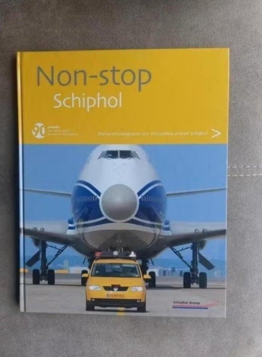 Non stop Schiphol (90 jaar Amsterdam Airport Schiphol), Ophalen of Verzenden, Zo goed als nieuw, Boek of Tijdschrift