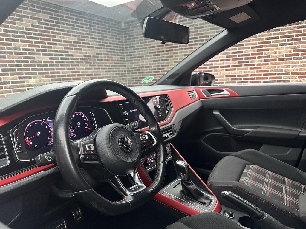 Volkswagen Polo 2.0 TSI GTI, Auto's, Stof, Gebruikt, 4 cilinders, 1984 cc
