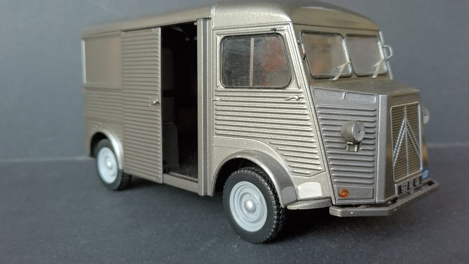 Citroen H 1:24 Atlas Collections Pol, Hobby en Vrije tijd, Modelauto's | 1:24, Overige merken, Auto, Verzenden, M