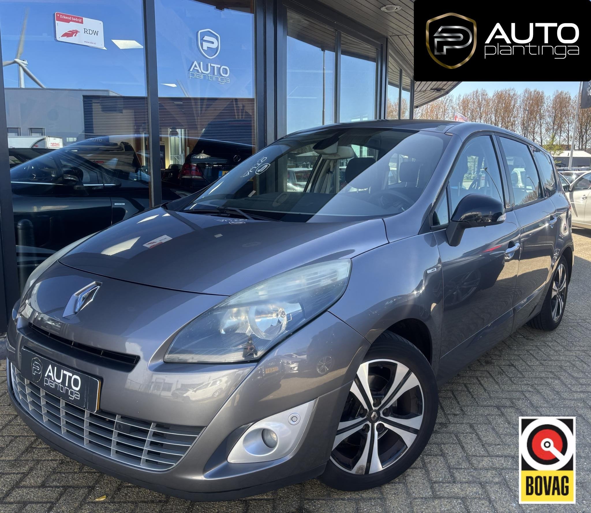 Renault Grand Scénic 1.4 TCe Bose 131PK | NL AUTO | Trekhaa, Auto's, Voorwielaandrijving, Stof, Gebruikt, 4 cilinders