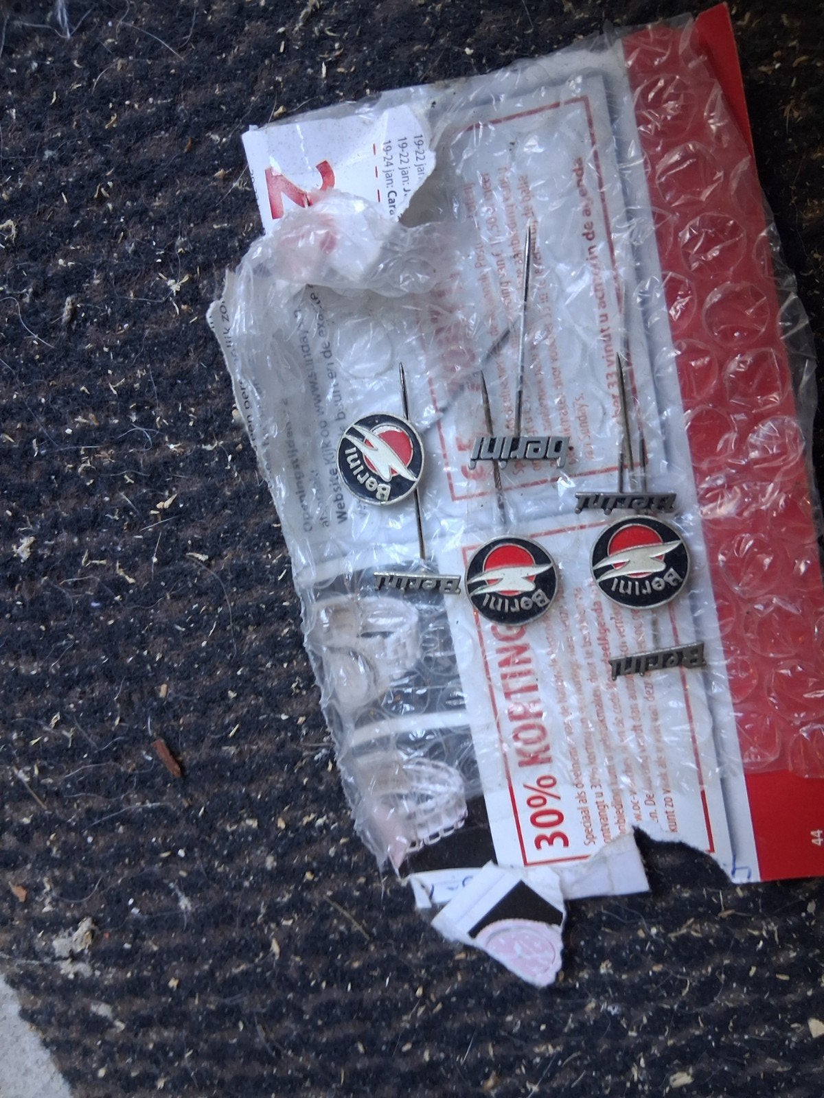 Berini Emblemen / Pins, Fietsen en Brommers, Ophalen of Verzenden, Nieuw, Overige typen, Overige merken