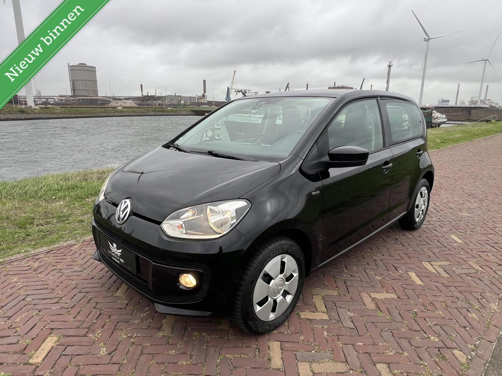 Volkswagen Up! 1.0 move up! AIRCO|CRUISE|NAVI|5DRS|APK 07-27, Auto's, Voorwielaandrijving, Stof, Gebruikt, 4 stoelen