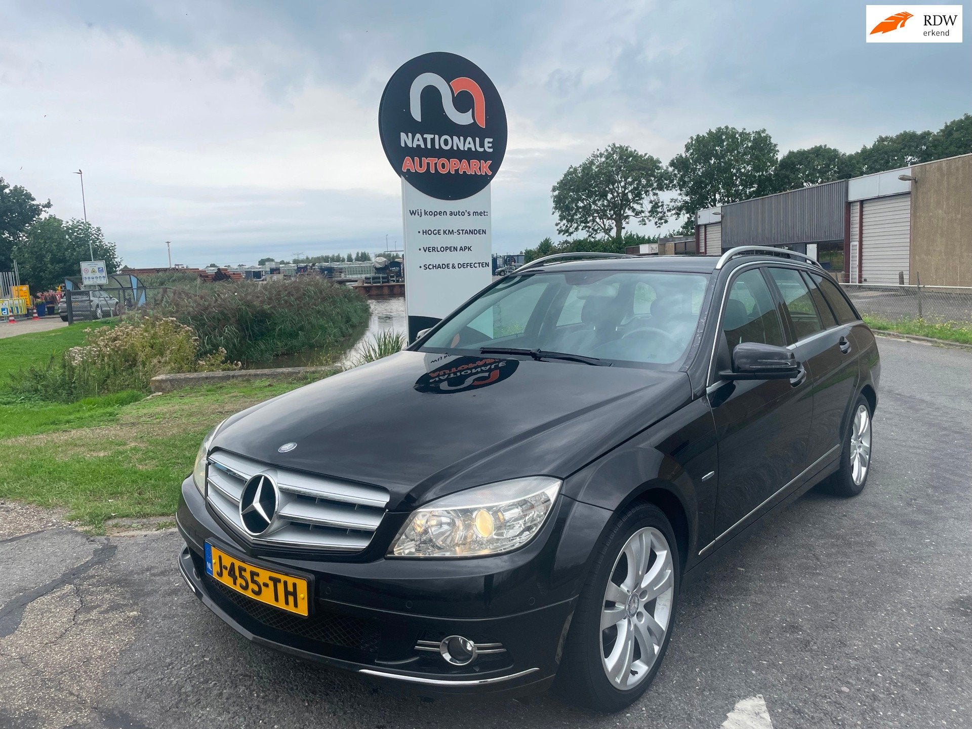 Mercedes-Benz C-klasse Estate | 2010 | 180 CGI BlueEFFICIENC, Euro 5, Achterwielaandrijving, Zwart, 14 km/l