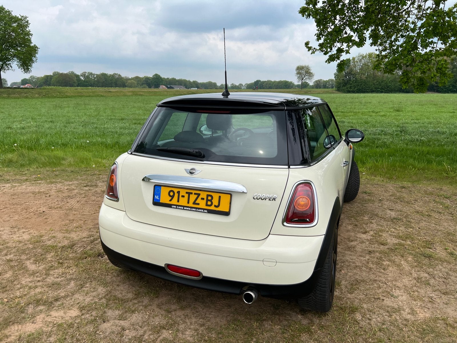 MINI COOPER- 2007-131000-MOOIE AUTO, Verzenden