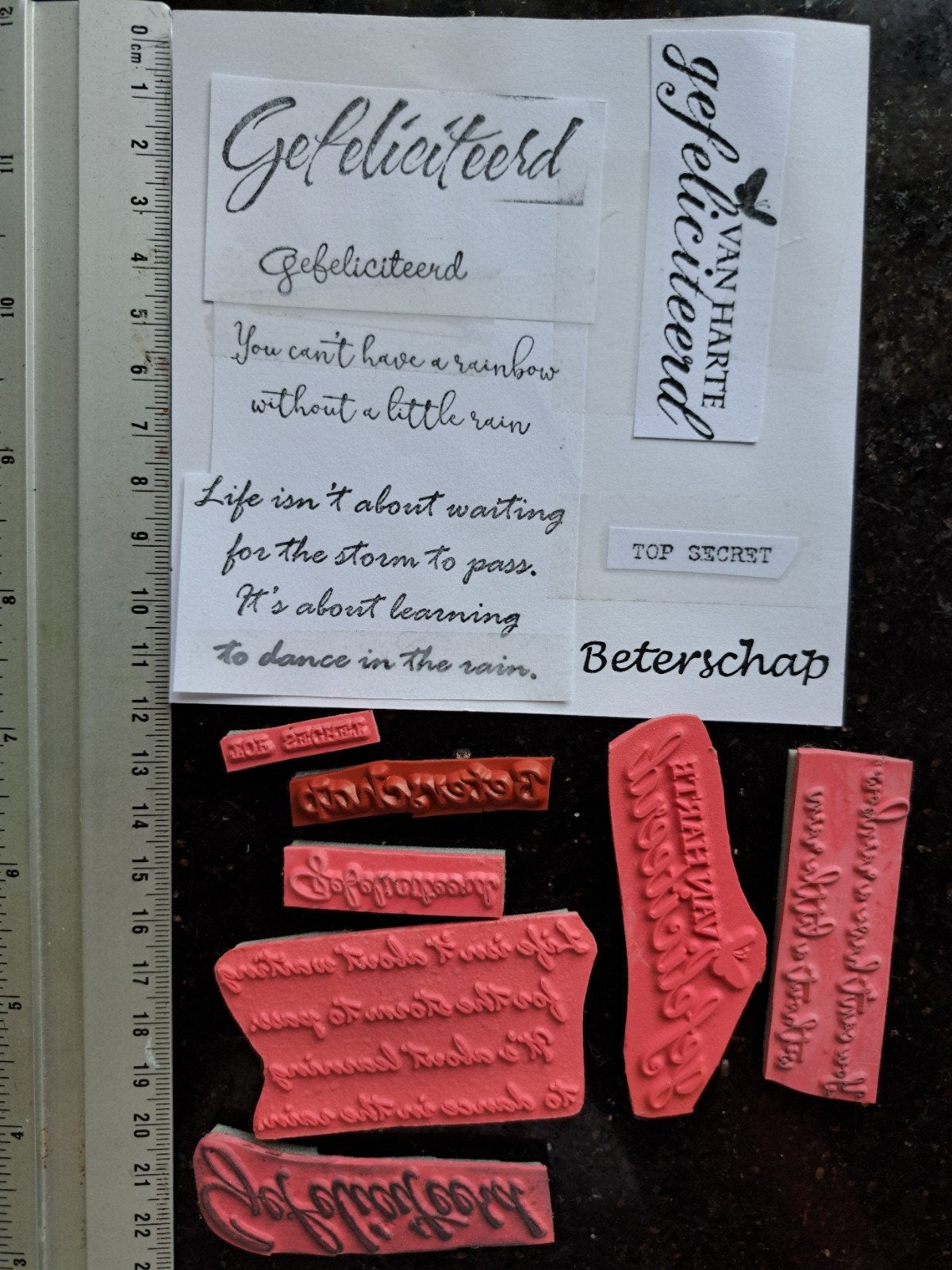 GUMIAPAN RUBBER STEMPELS TEKSTEN KAARTEN MAKEN 
deels nieuw,, Hobby en Vrije tijd, Ophalen of Verzenden, Zo goed als nieuw, EZ-mounted stempel