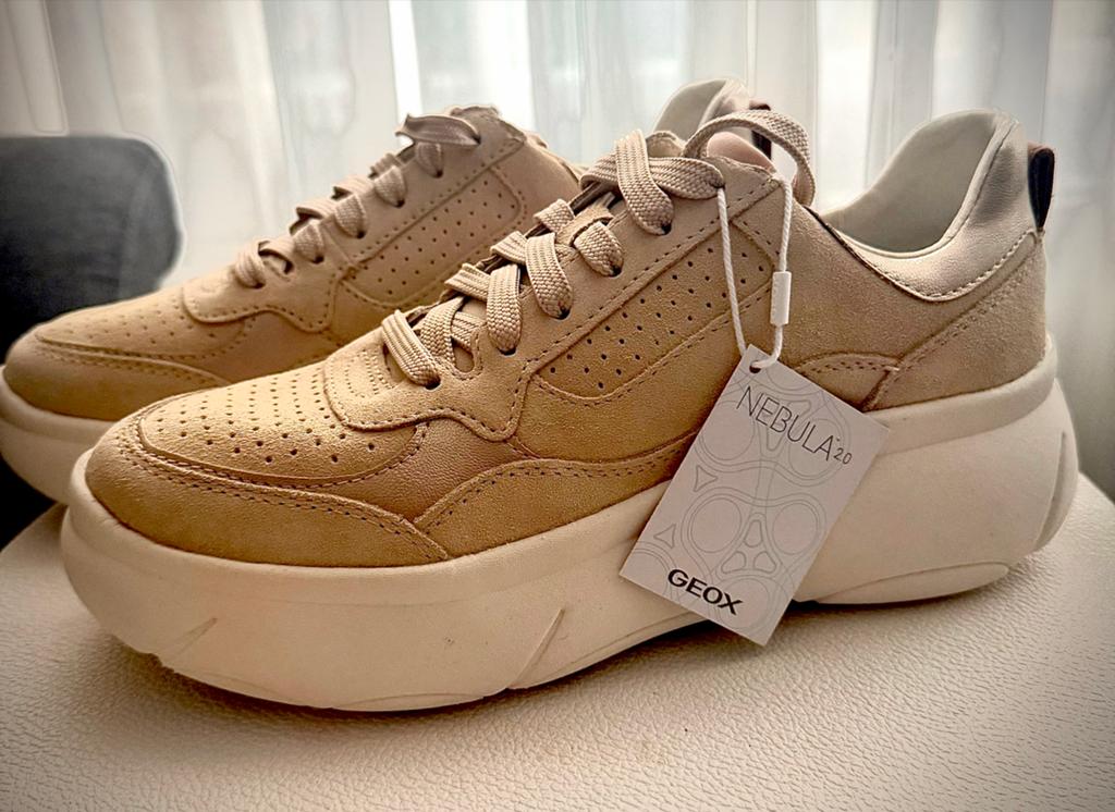 Nieuwe Geox Nebula 2.0 sneakers - Beige, Ophalen of Verzenden, Nieuw, Beige, Sneakers of Gympen