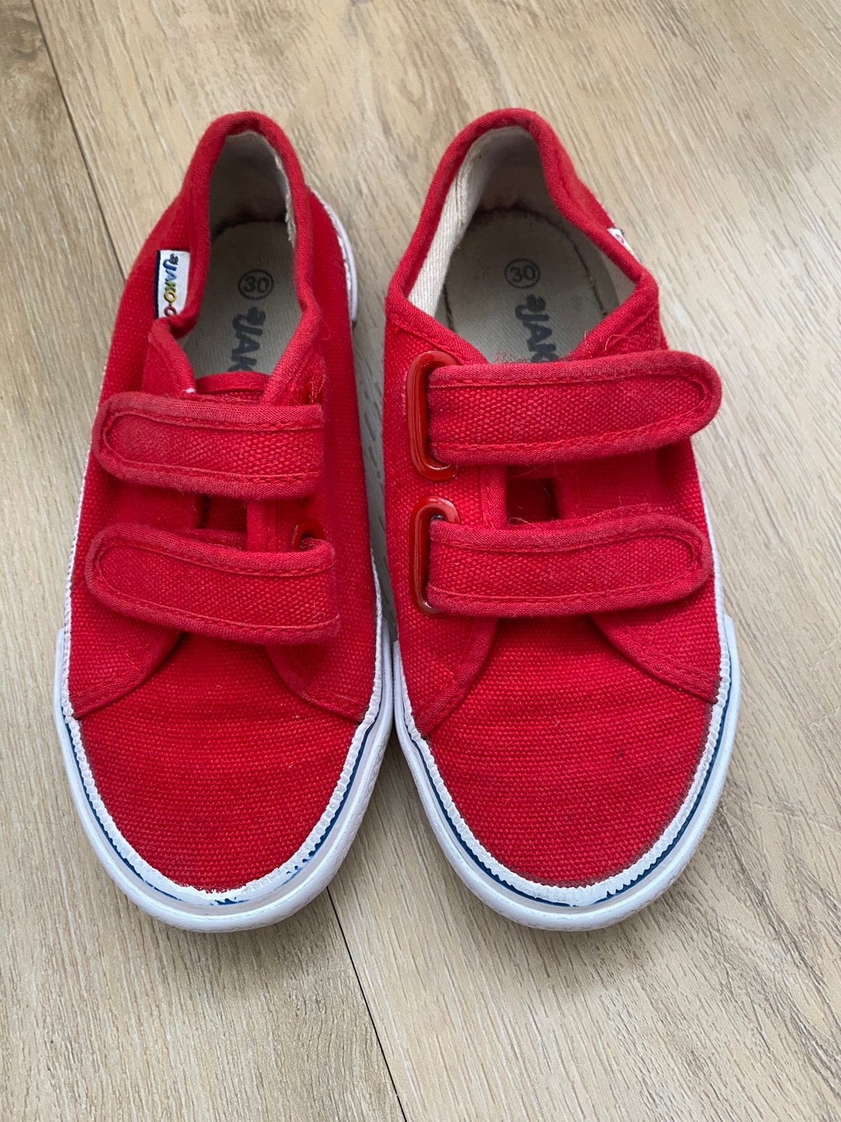 Gymschoenen, JAKO-O, rood, maat 30, kitteband, Gebruikt, Ophalen of Verzenden, Jongen of Meisje, Sportschoenen