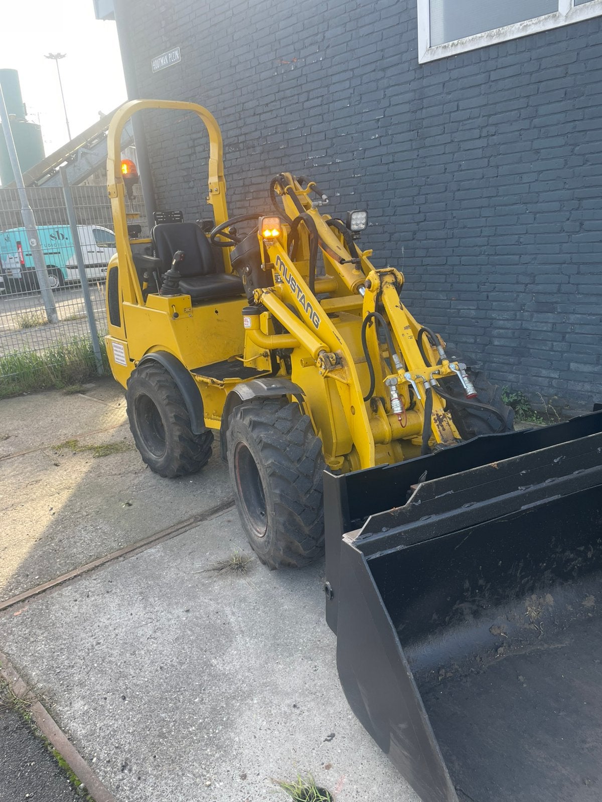 Mustang Kl178 shovel/wiellader, Ophalen, Wiellader of Shovel