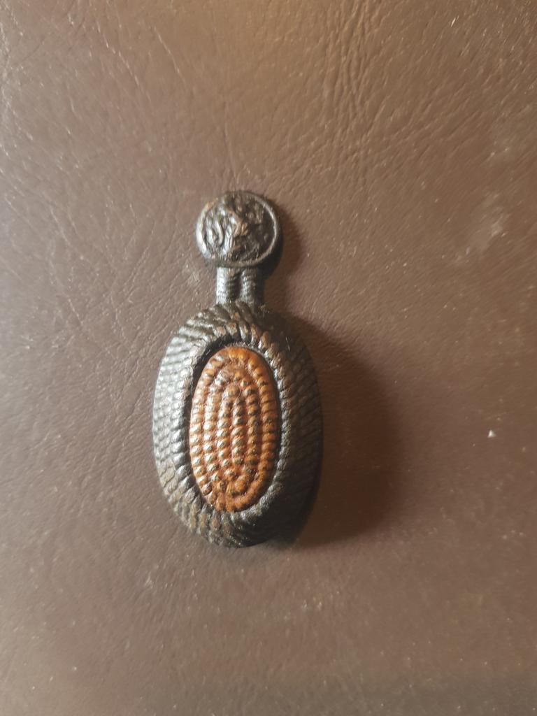 Bodemvkndst ww2 militaire kepi, Verzamelen, Militaria | Tweede Wereldoorlog, Ophalen of Verzenden, Nederland, Embleem of Badge
