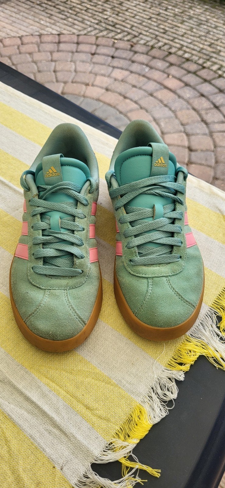 Adidas sneakers maat 39 1/3 - Groen/Roze, Adidas, Ophalen, Gedragen