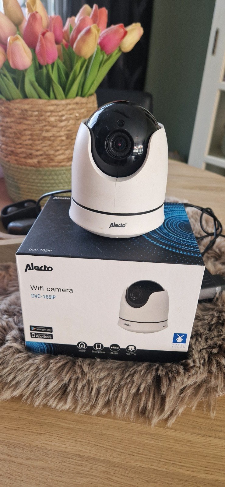 Alecto DVC-165IP Wifi Camera - Binnencamera, Ophalen of Verzenden, Zo goed als nieuw, Binnencamera