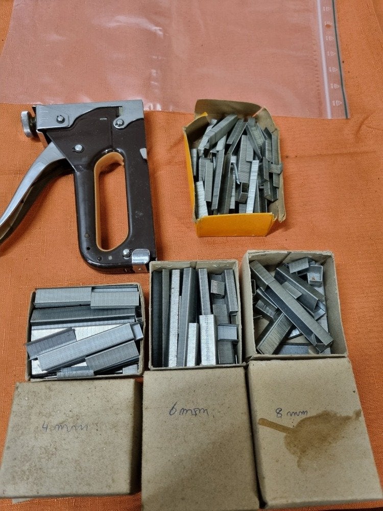 handtacker met nietjes 4-6-8mm, Ophalen of Verzenden, 'T Olde Gre-j, Info@toldegrej.nl, Endepoelstraat 20f Didam