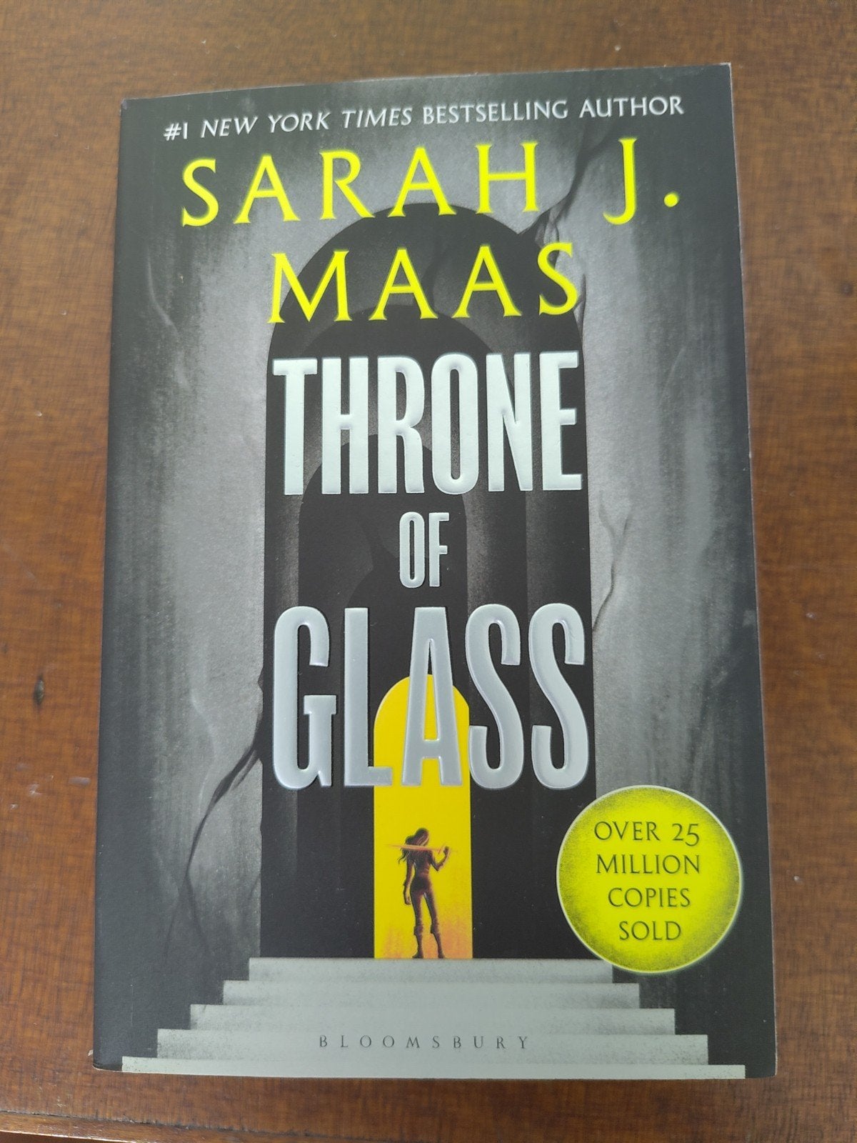 Throne of Glass - Sarah J. Maas (Engels), Ophalen of Verzenden, Zo goed als nieuw, Sarah J. Maas
