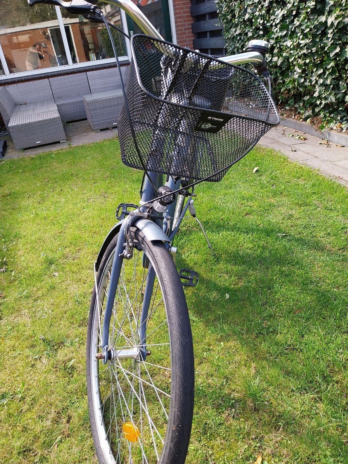 Foto 8 van B'TWIN Elops 520 Stadsfiets Dames 28 inch Lage Instap