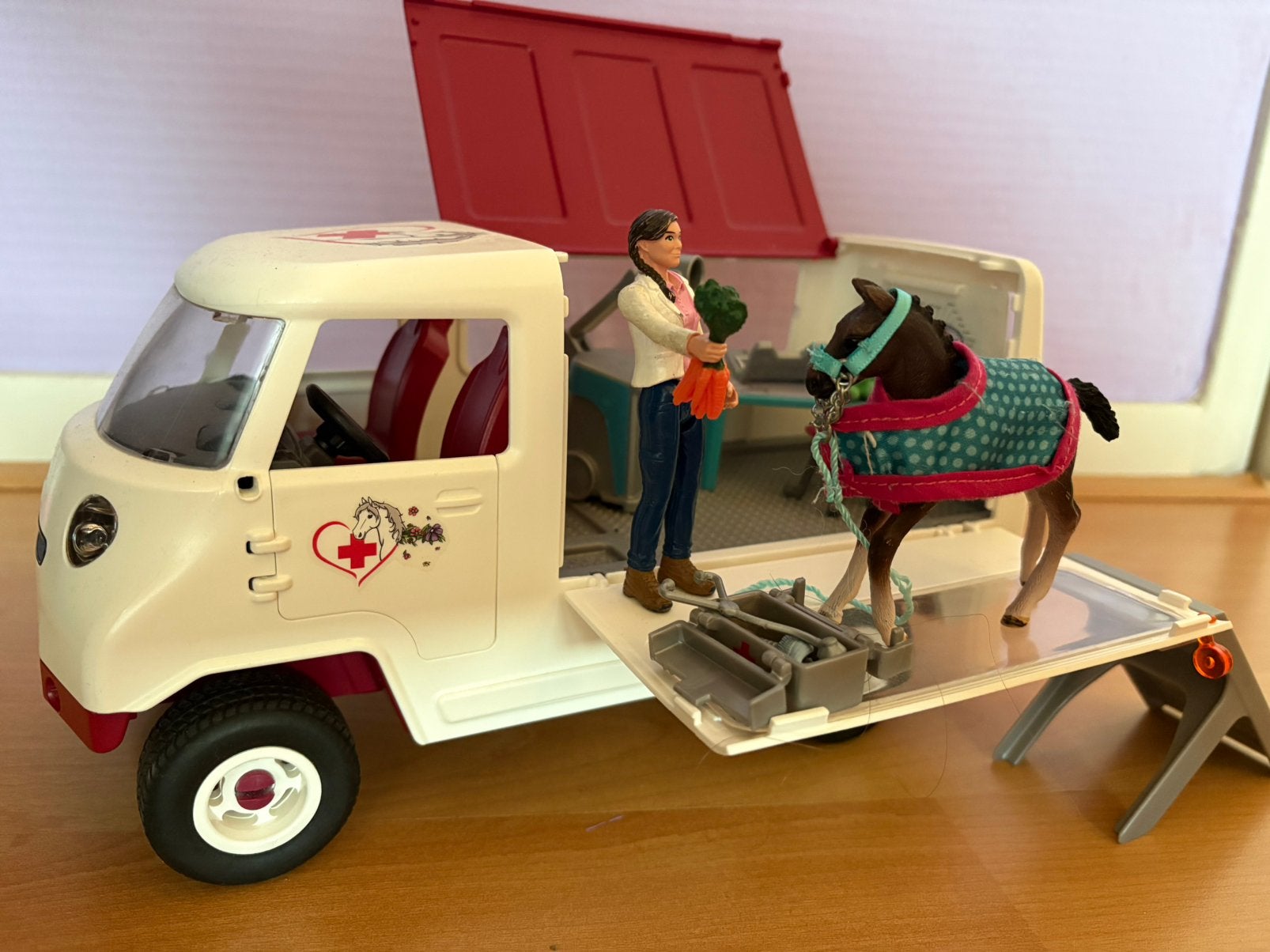 Schleich horse club mobiele dierenarts, Ophalen of Verzenden, Zo goed als nieuw