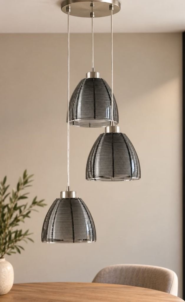 Moderne hanglamp met 3 glazen kappen, Ophalen, Modern, industrieel, E27 (groot), Zo goed als nieuw