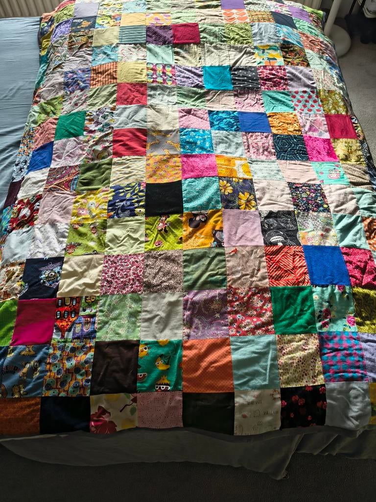 Bontgekleurde patchworkdeken /quilt met fleece 1.30 x 1.90, Ophalen of Verzenden, Zo goed als nieuw