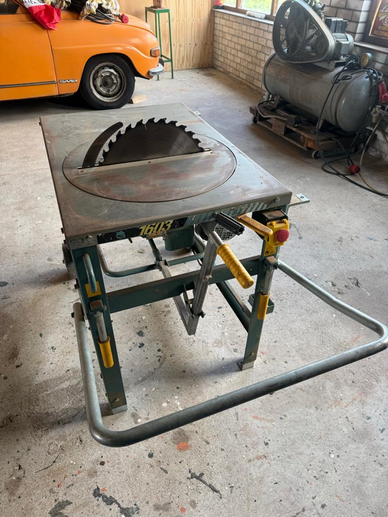 Gjerde 1603 Bouwzaag krachtstroom met zaagrol & toebehoren, Doe-het-zelf en Verbouw, Gereedschap | Zaagmachines, Ophalen, Gebruikt