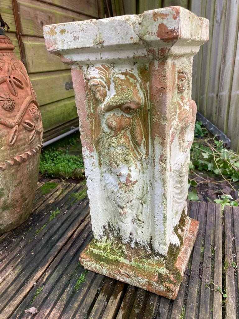 Tuin vaas sokkel neoklassieke stijl met reliëfafbeeldingen, Tuin en Terras, Ophalen, Gebruikt