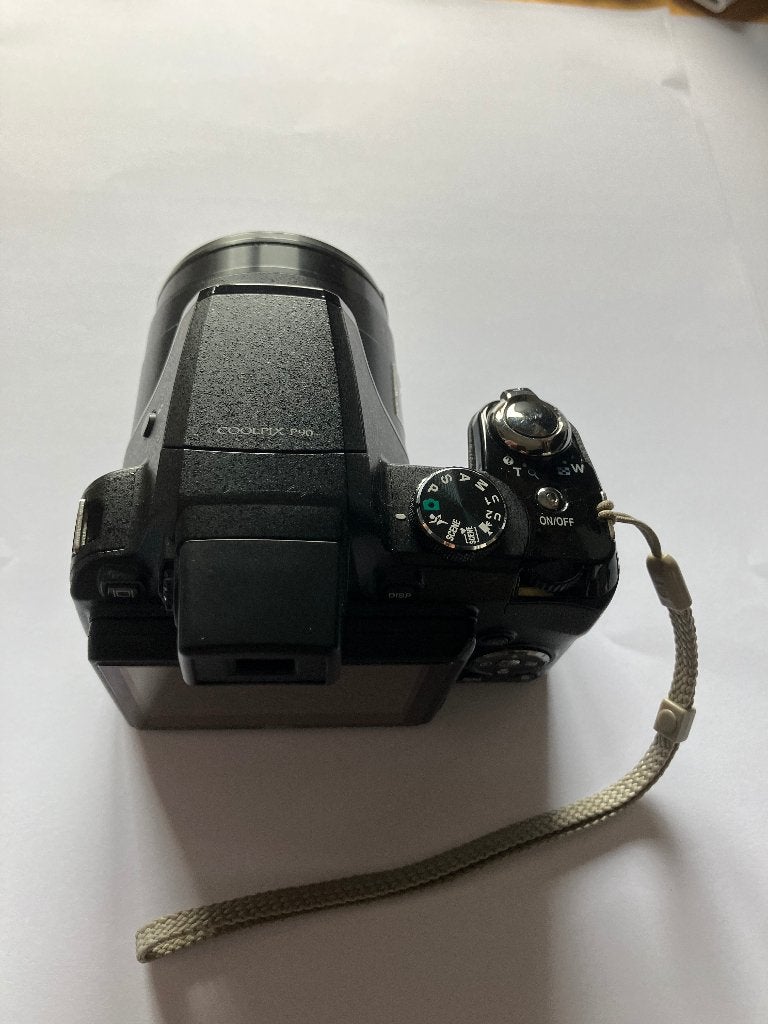Nikon Coolpix P90 met tas en lader, Ophalen, Gebruikt, Nikon, 8 keer of meer