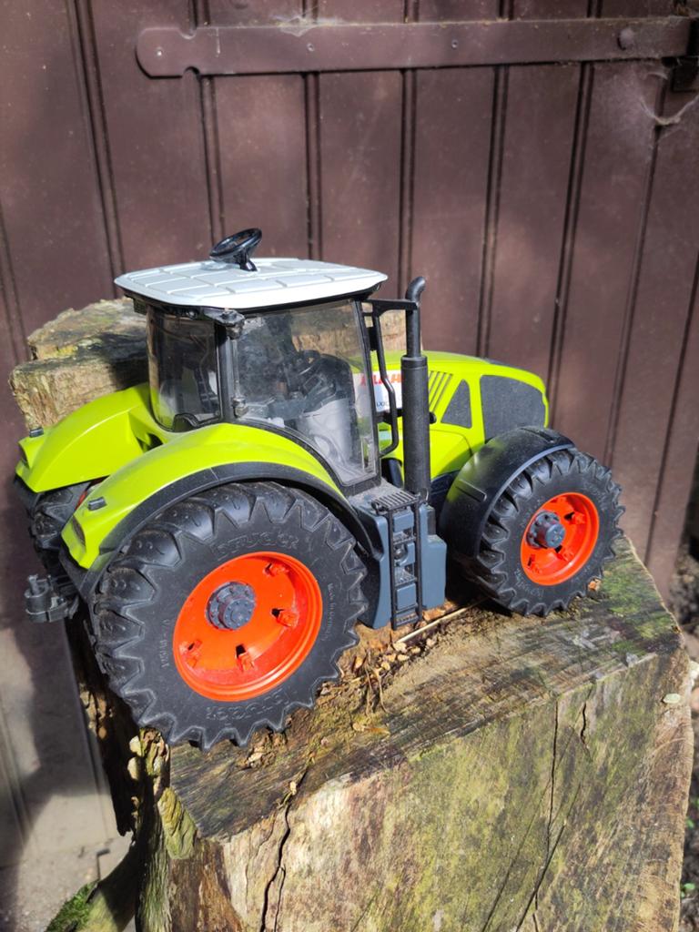 Bruder trekker Claas Axion 950, Kinderen en Baby's, Speelgoed | Speelgoedvoertuigen, Ophalen of Verzenden, Gebruikt
