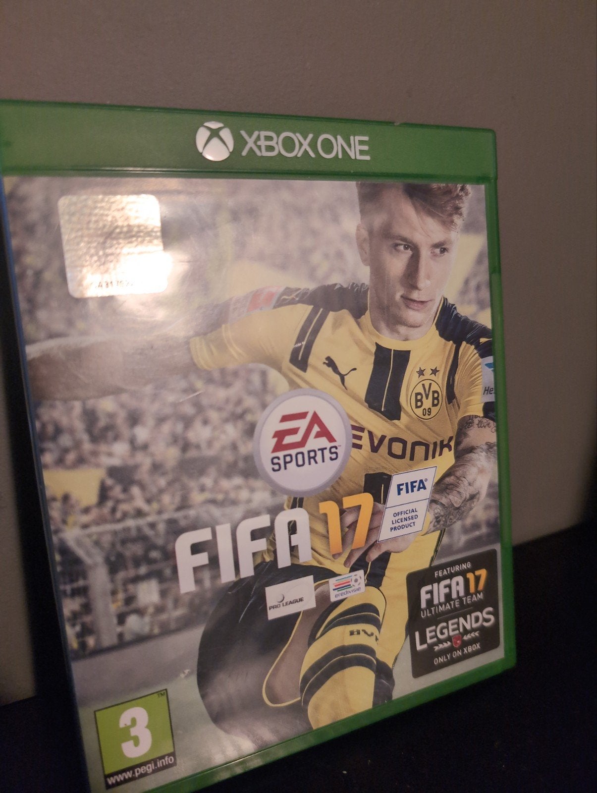 FIFA 17 - Xbox One (Zo goed als nieuw), Ophalen of Verzenden, Zo goed als nieuw, Eén computer, Sport