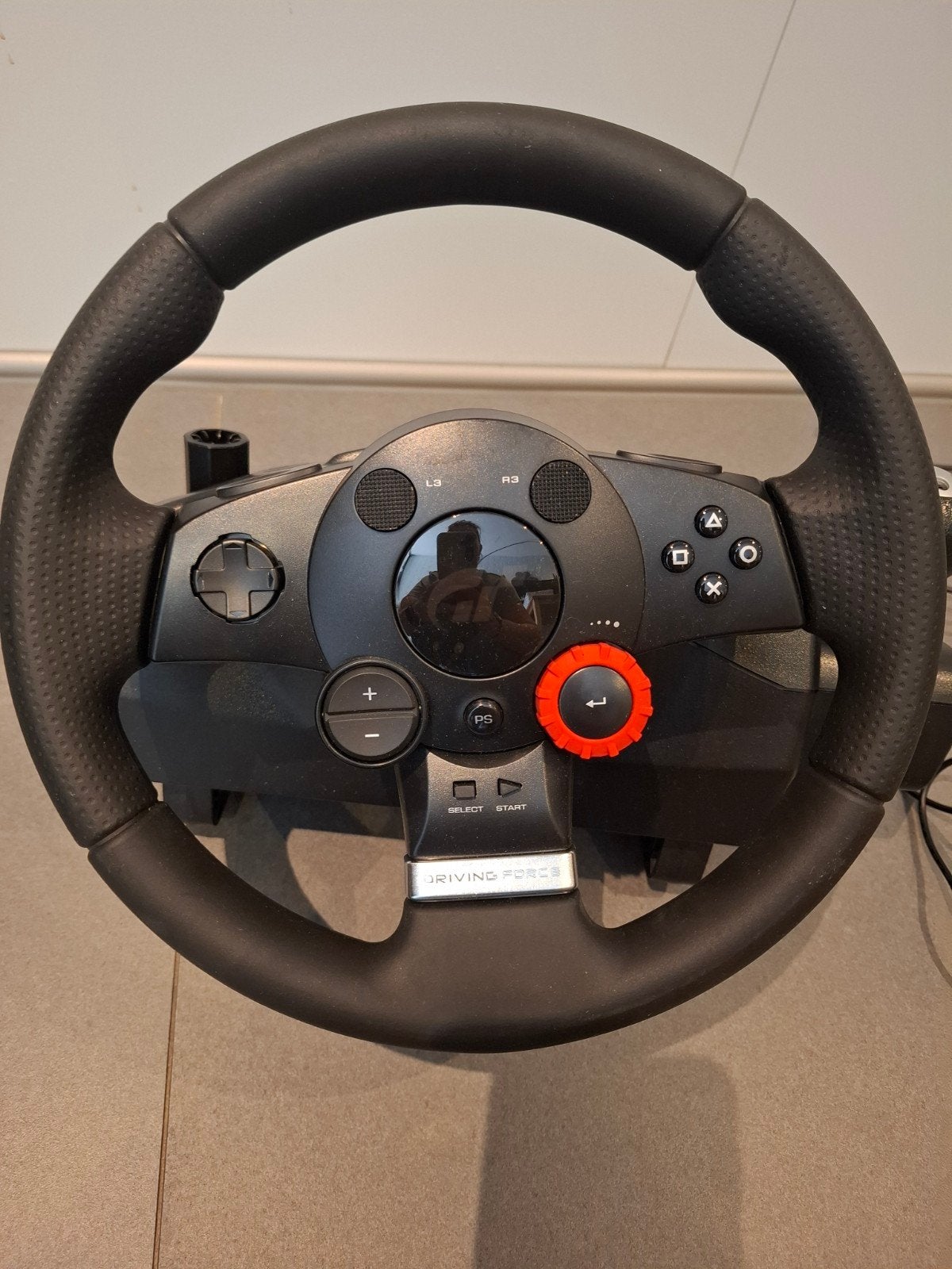 Logitech Driving Force GT Racestuur met Pedalen, Racestuur, Force feedback, Ophalen of Verzenden, Zo goed als nieuw