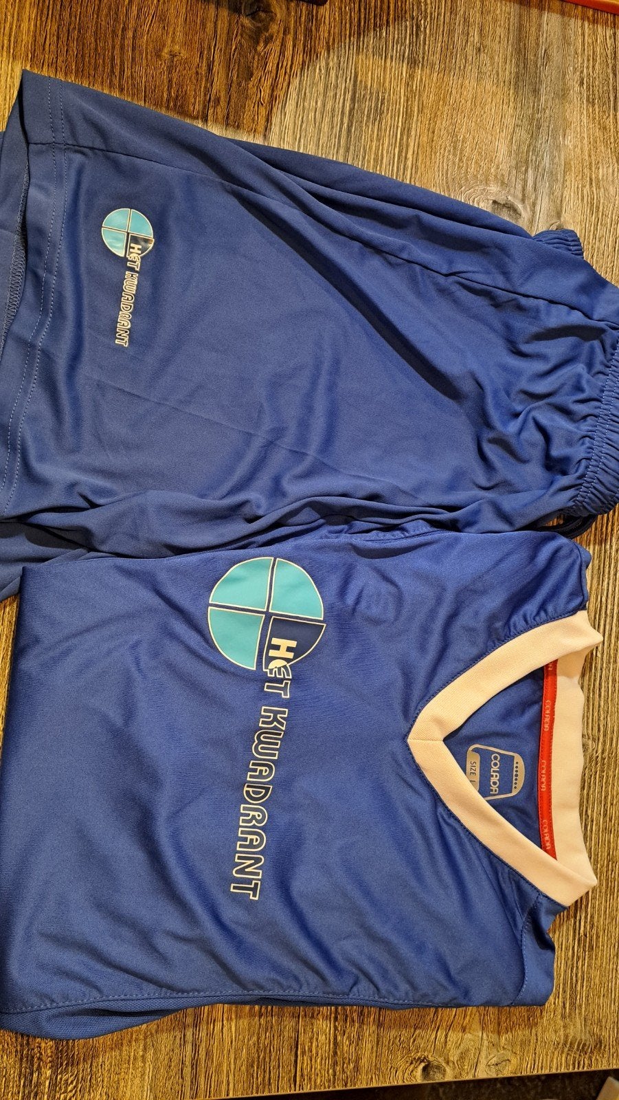 Gymkleding het Kwadrant, Ophalen, Wit