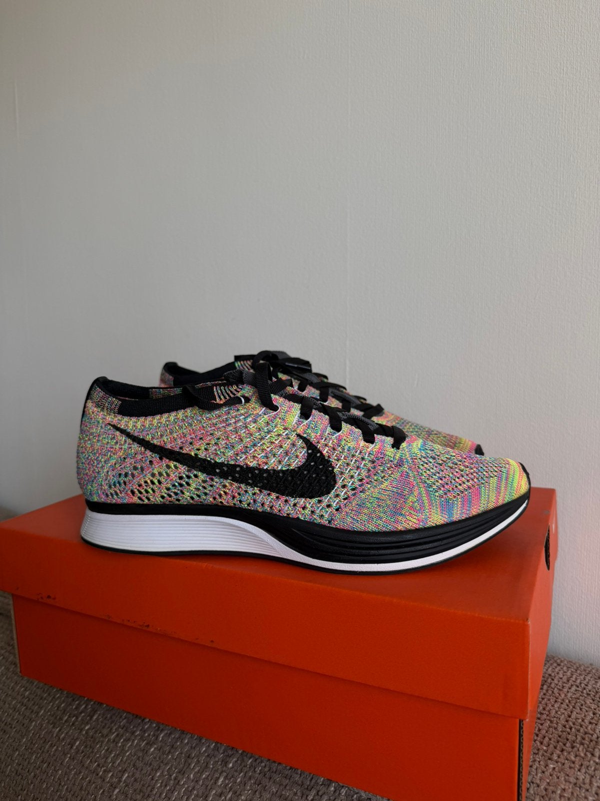 Nike Flyknit Racer, Ophalen of Verzenden, Zo goed als nieuw, Sneakers of Gympen