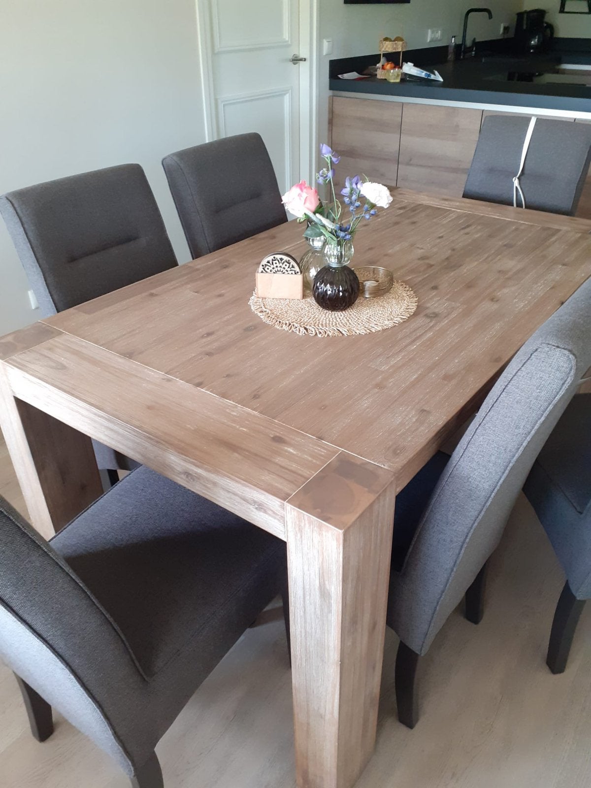 Mooie houten tafel met 6 stoelen, Ophalen, Gebruikt, 4 tot 6 stoelen