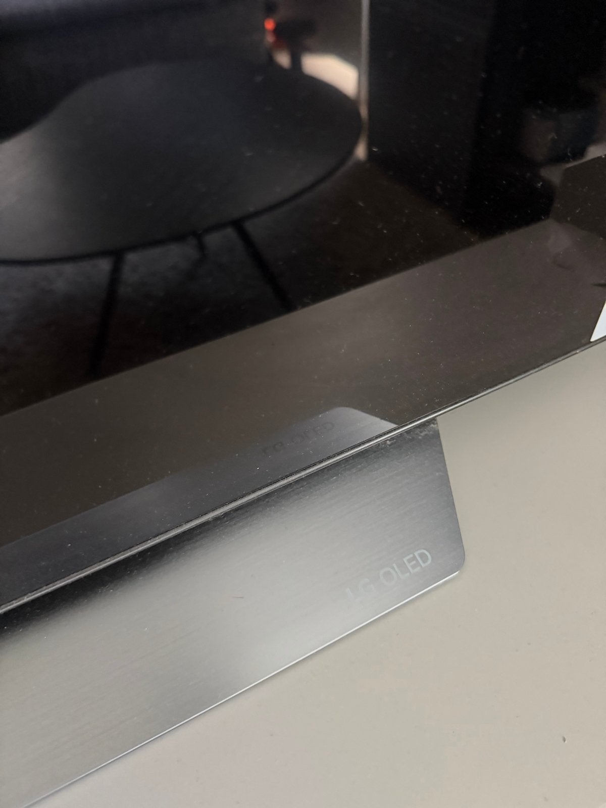 Foto 5 van LG OLED 55C16LA - Zo goed als nieuw met muurbeugel