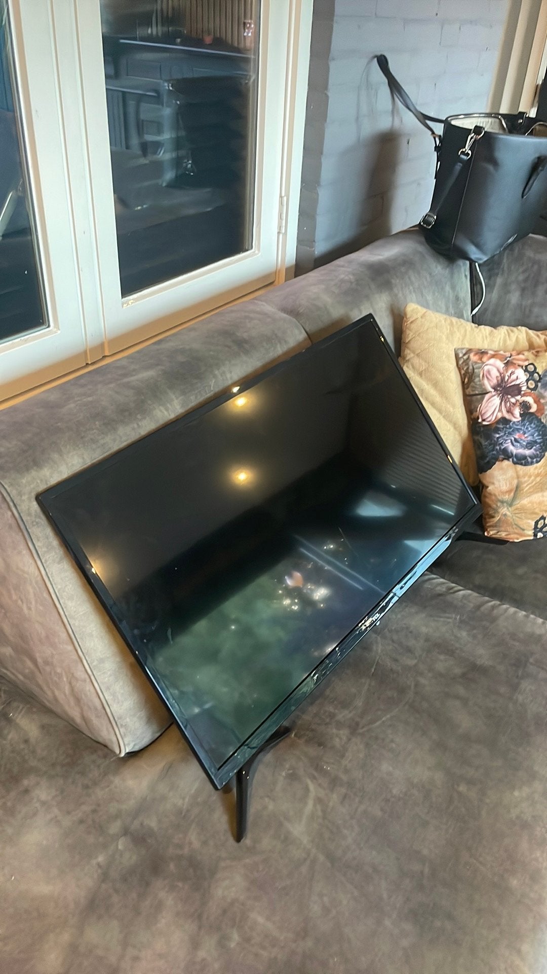 tcl tv, Ophalen of Verzenden, Zo goed als nieuw, Rechthoekig