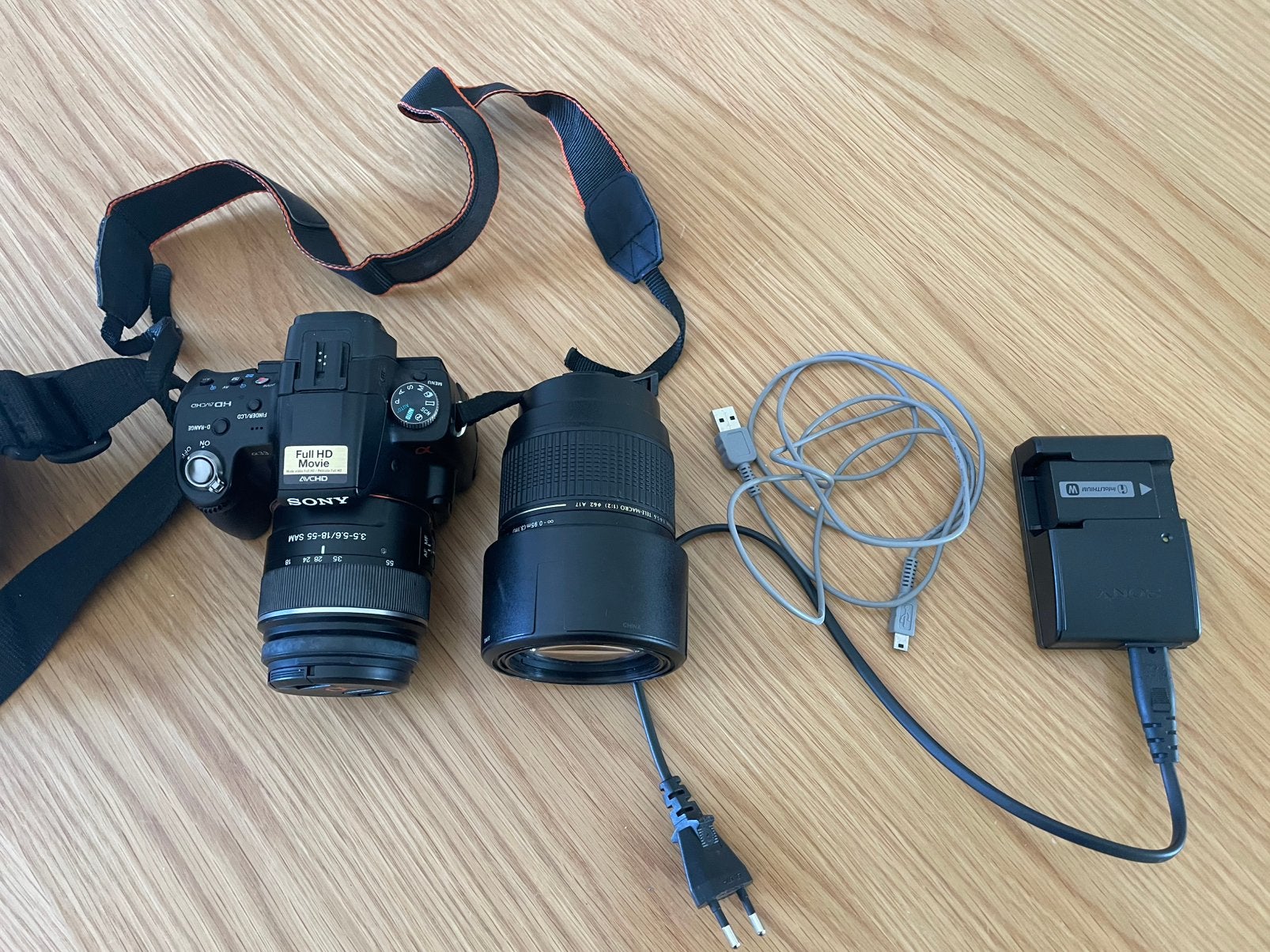 Sony Alpha SLT-A33 Camera, Audio, Tv en Foto, Ophalen, Gebruikt, Spiegelreflex, Sony