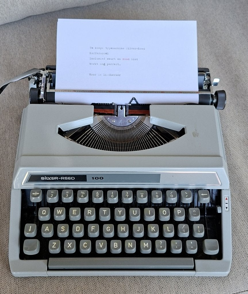 typemachine koffermodel, Diversen, Typemachines, Ophalen, Gebruikt