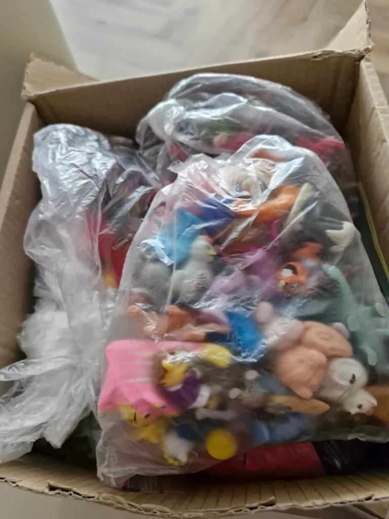 Grote partij diverse kleine speelfiguren en speeltjes, Ophalen of Verzenden