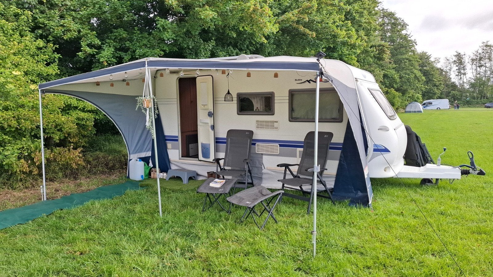 Hobby De Luxe Easy 440 SF zeer compleet !, Caravans en Kamperen, Caravans, Hobby, Treinzit, Tot en met 4, 750 - 1000 kg