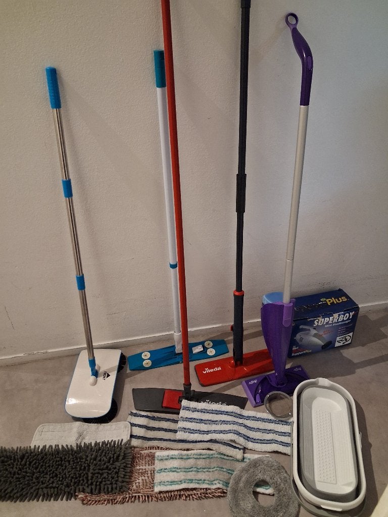 Schoonmaakspullen, Ophalen, Mop of Dweil