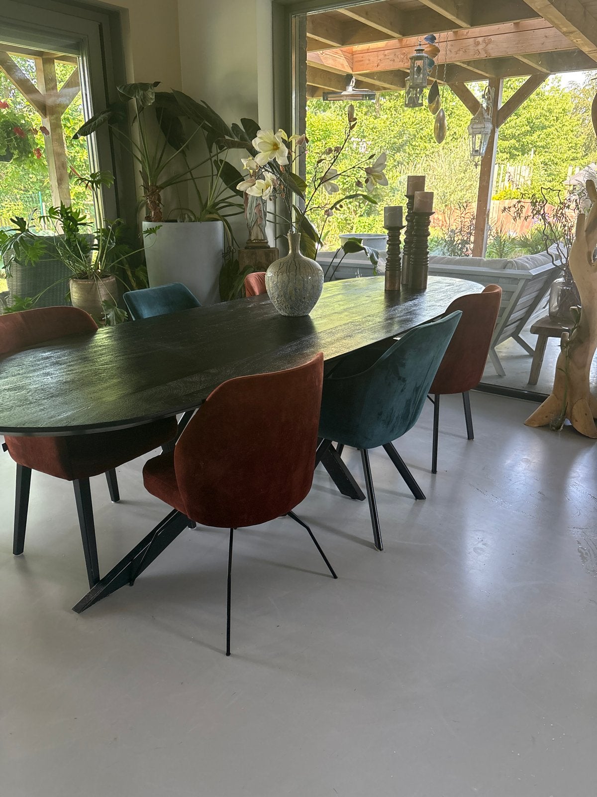 6 velvet eetkamerstoelen: 2 turquoise, 4 oranjebruin, Huis en Inrichting, Stoelen, Ophalen, Gebruikt, Overige kleuren, Stof