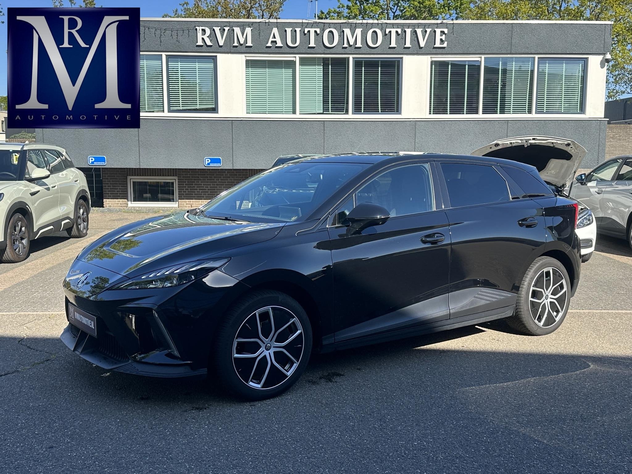 MG MG4 Electric Luxury 64 kWh FABR. GARANTIE t/m 02-2031/150, Auto's, Automaat, Achterwielaandrijving, Gebruikt, 1650 kg