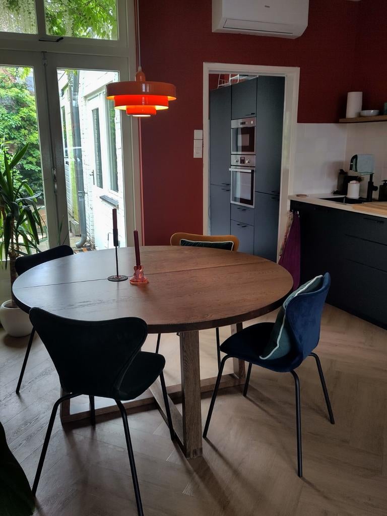 Ikea Ronde Eettafel - 145cm diameter, Huis en Inrichting, Tafels | Eettafels, Ophalen, Gebruikt, Rond, 100 tot 150 cm