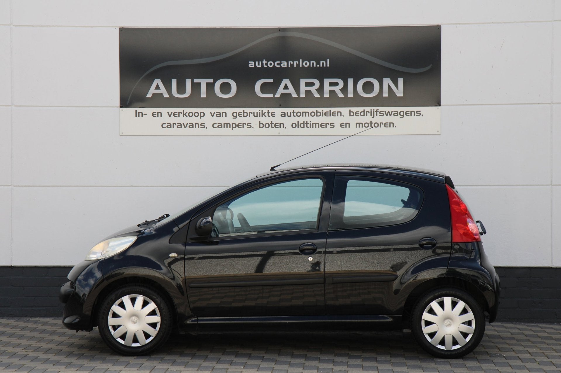 Peugeot 107 1.0-12V XS 5-Drs Airco Elek-Ramen APK 02-2027 NA, Voorwielaandrijving, Gebruikt, 4 stoelen, Origineel Nederlands