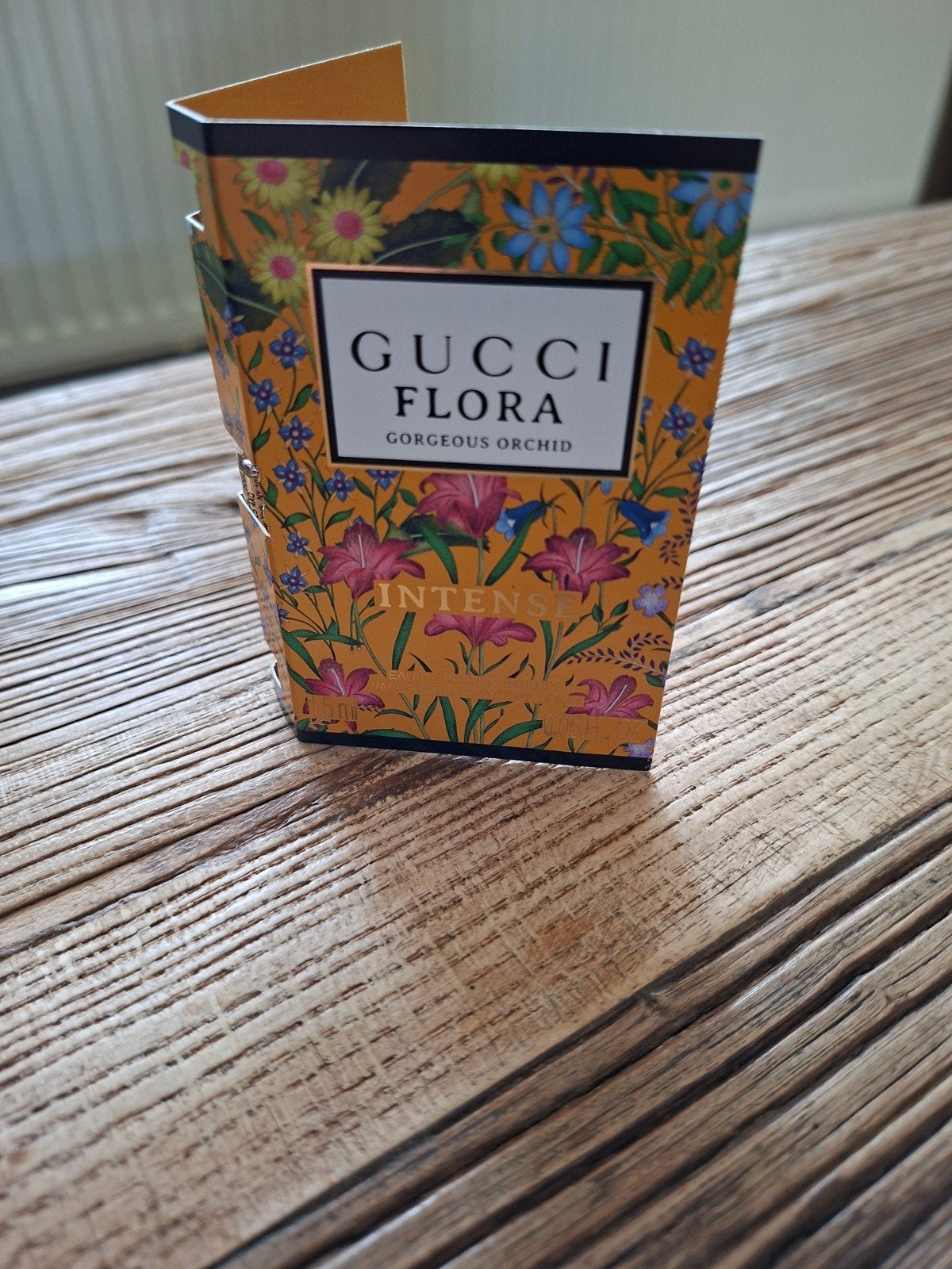 parfumproefje gucci flora intense, Ophalen of Verzenden, Nieuw, Proef of Tester, Gevuld