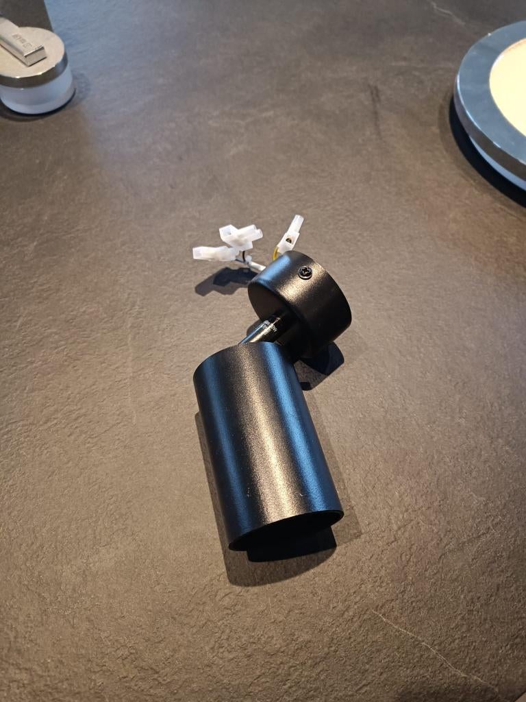 Kleine opbouwspot – ideaal voor sfeer en verlichting!, Huis en Inrichting, Gebruikt, Metaal of Aluminium, Ophalen of Verzenden