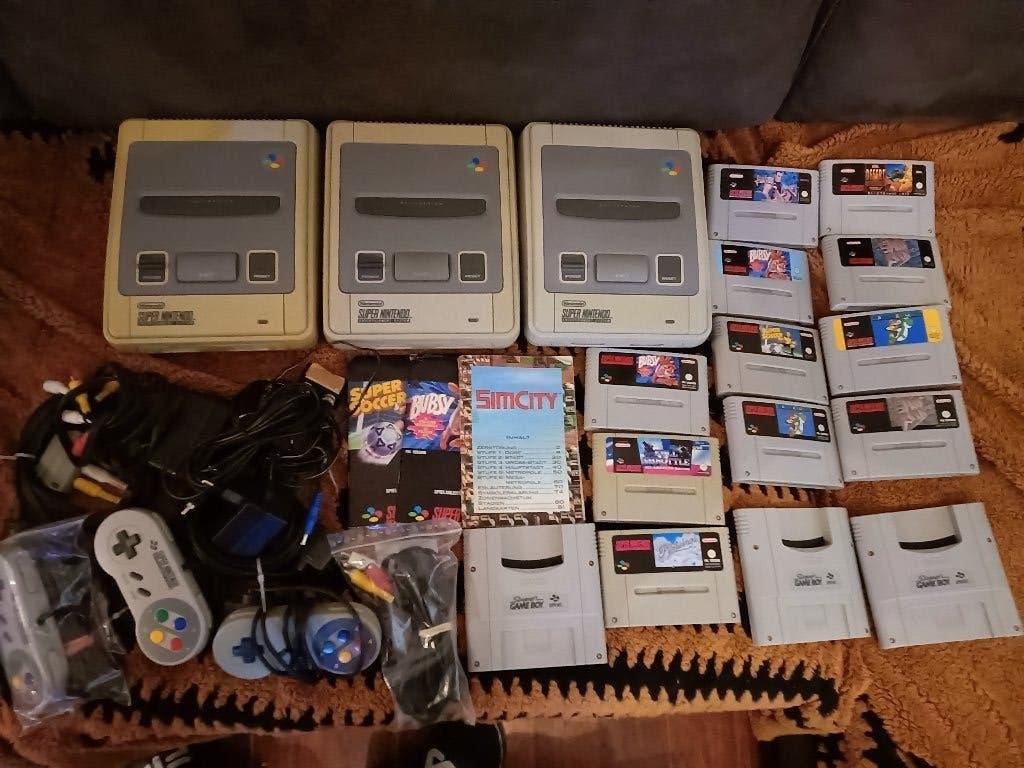 3x SNES met spellen, Spelcomputers en Games, Ophalen, Gebruikt, Met 3 controllers of meer