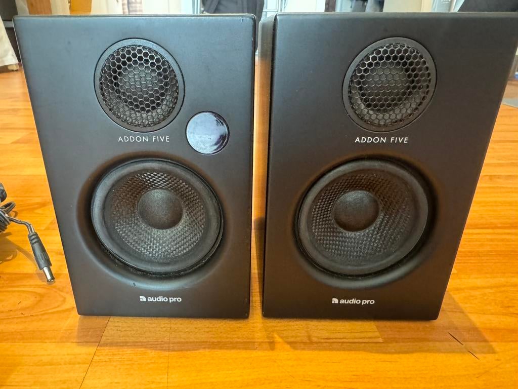 audio pro addon five active sprekers, Overige merken, Ophalen of Verzenden, Zo goed als nieuw, 120 watt of meer