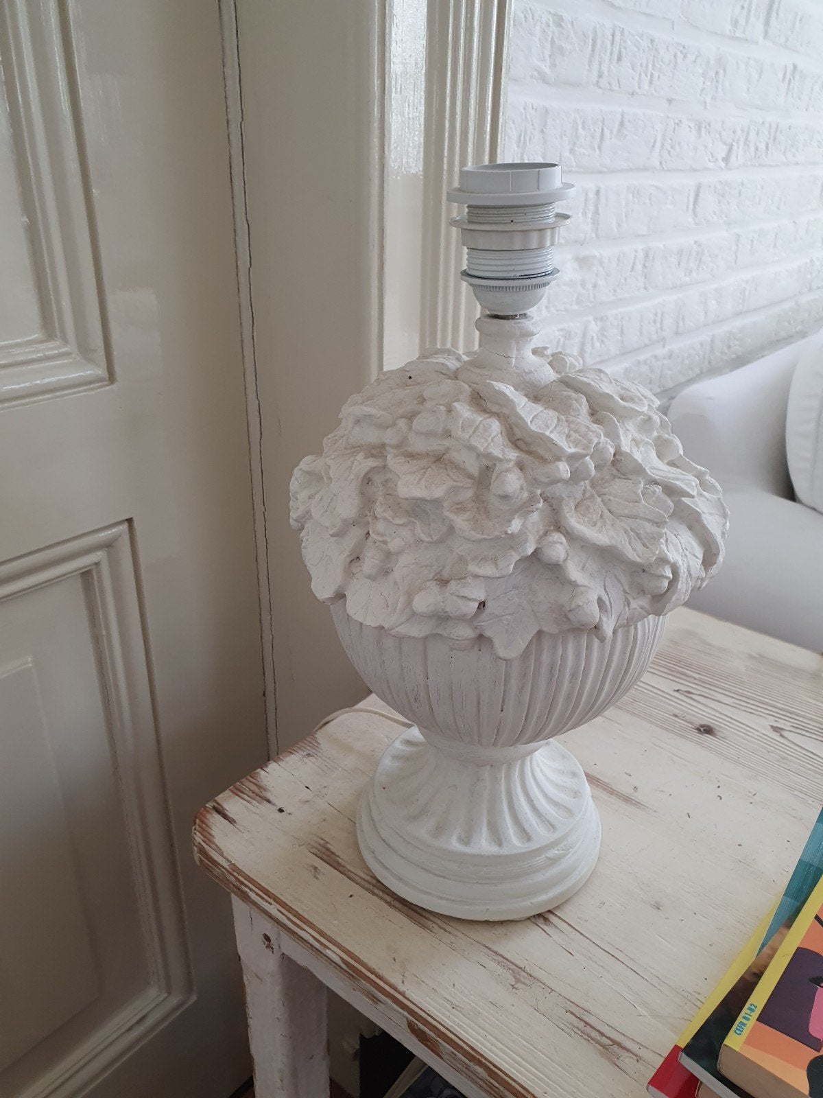 Brocante witte tafellamp, Gebruikt, Vintage, Wit, Steen/keramiek