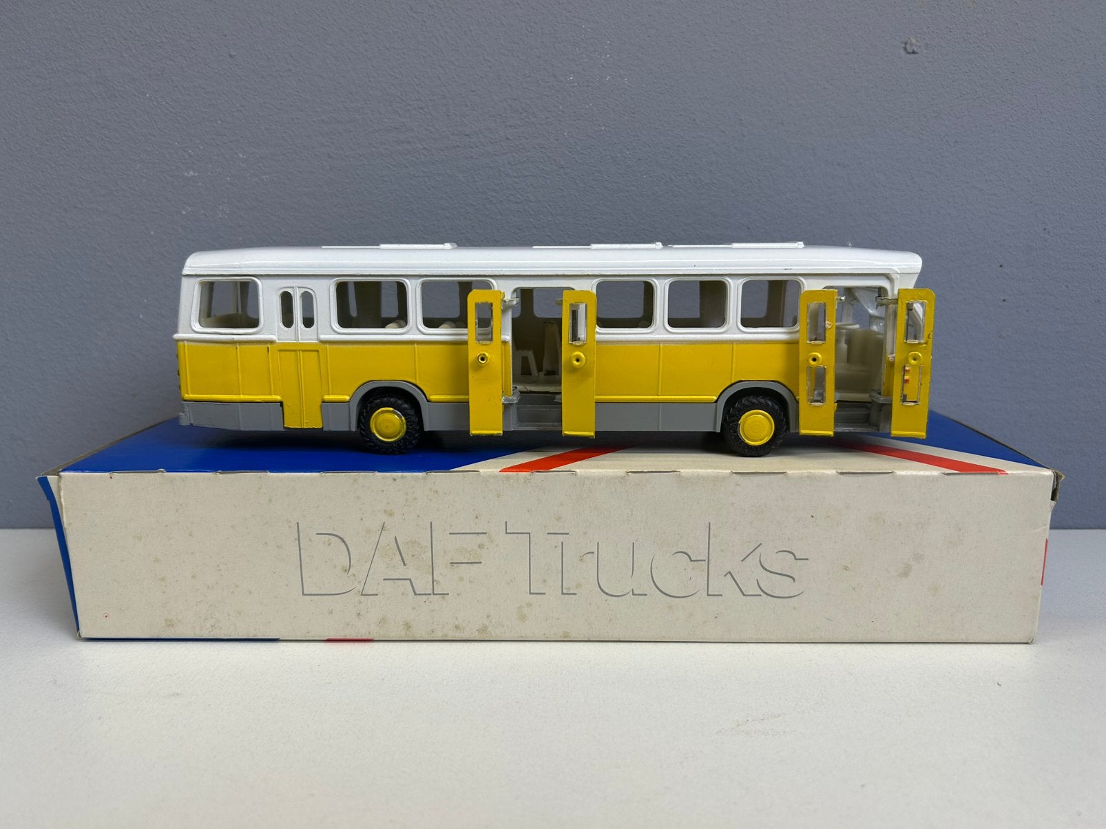 Lion toys car Daf SB200 DO Stadsbus NMIB 1:50, Ophalen of Verzenden, Zo goed als nieuw, Bus of Vrachtwagen, Lion Toys