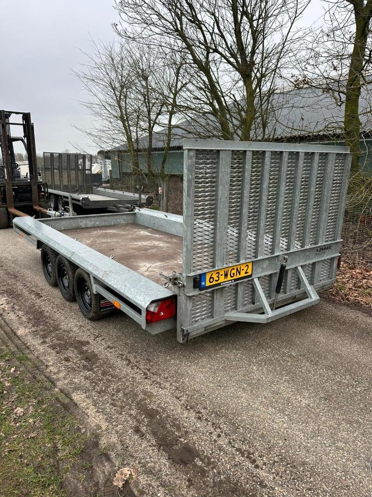 Tridem drieas machinetransporter !  Zgan !!, Auto diversen, Aanhangers en Bagagewagens, Ophalen of Verzenden, Zo goed als nieuw